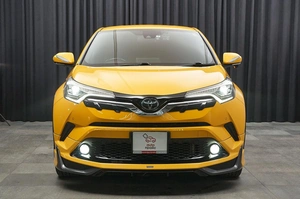 Внедорожник Toyota C-HR 2017 года, 2277000 рублей, Красноярск