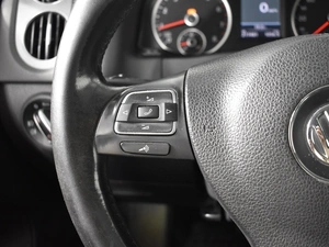 Внедорожник Volkswagen Tiguan 2012 года, 1463900 рублей, Казань