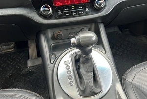 Внедорожник Kia Sportage 2012 года, 1348000 рублей, Солонцы