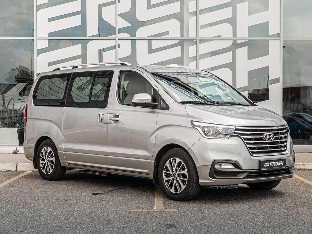 Минивэн Hyundai Grand Starex 2019 года, 3780000 рублей, Краснодар