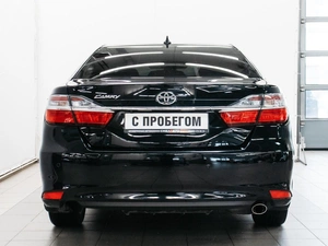 Седан Toyota Camry 2017 года, 1924000 рублей, Красноярск