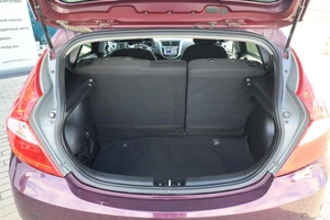 Хэтчбек Hyundai Solaris 2012 года, 850000 рублей, Мирное