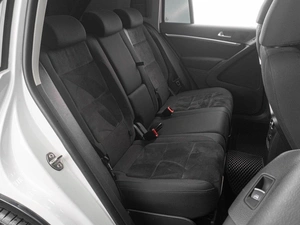 Внедорожник Volkswagen Tiguan 2012 года, 1677000 рублей, Тюмень
