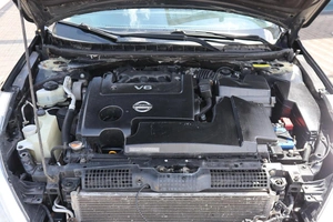 Седан Nissan Teana 2011 года, 1150000 рублей, Мирное