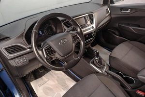 Седан Hyundai Solaris 2018 года, 939000 рублей, Челябинск