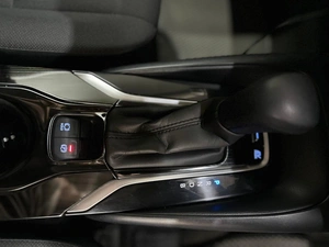 Универсал Toyota Corolla 2019 года, 1897000 рублей, Красноярск