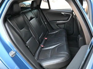 Универсал Volvo V60 2013 года, 1374000 рублей, Кирилловка
