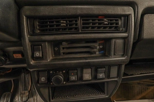 Внедорожник ВАЗ (LADA) 4x4 (Нива) 1997 года, 299000 рублей, Челябинск