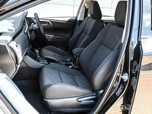 Хетчбэк Toyota Auris 2017 года, 1564000 рублей, Кирилловка