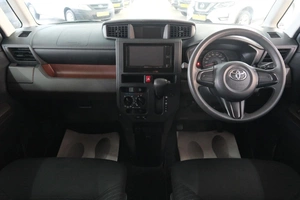 Минивэн Toyota Roomy 2018 года, 1089000 рублей, Омск