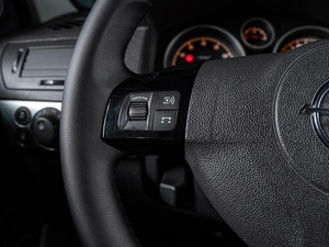 Седан Opel Astra 2011 года, 710000 рублей, Волгоград