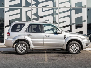 Внедорожник Ford Escape 2008 года, 755000 рублей, Краснодар