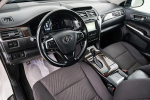 Седан Toyota Camry 2016 года, 1849000 рублей, Красноярск