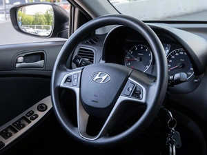 Хетчбэк Hyundai Solaris 2015 года, 916000 рублей, Волгоград