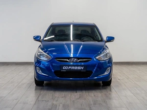 Седан Hyundai Solaris 2011 года, 859000 рублей, Саратов