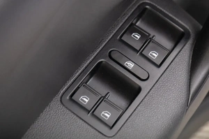 Седан Volkswagen Polo 2016 года, 1159000 рублей, Томск