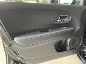 Внедорожник Honda Vezel 2014 года, 1487000 рублей, Солонцы
