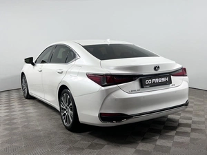 Седан Lexus ES 2021 года, 3890000 рублей, Казань