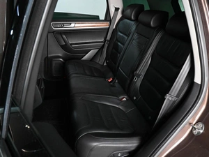 Внедорожник Volkswagen Touareg 2014 года, 2349000 рублей, Аксай