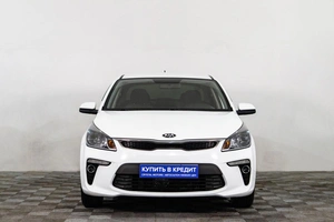 Седан Kia Rio 2018 года, 1479000 рублей, Сургут