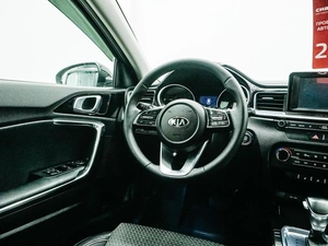 Хетчбэк Kia Ceed 2019 года, 1529000 рублей, Красноярск