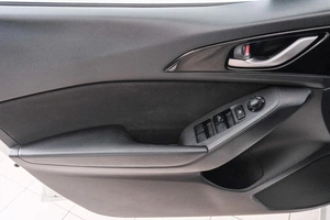 Хетчбэк Mazda 3 2014 года, 1299000 рублей, Красноярск