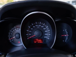 Хетчбэк Kia Rio 2015 года, 915000 рублей, Волгоград