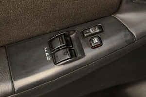 Хетчбэк Toyota Corolla 2005 года, 649000 рублей, Челябинск