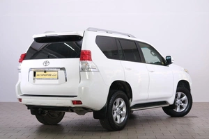 Внедорожник Toyota Land Cruiser Prado 2012 года, 2999000 рублей, Омск