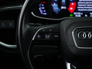 Внедорожник Audi Q3 2019 года, 3749444 рублей, Москва