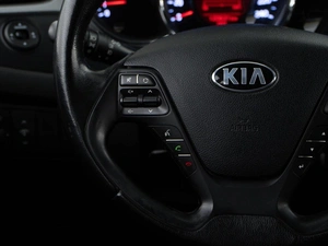 Хетчбэк Kia Ceed 2013 года, 1150050 рублей, Москва