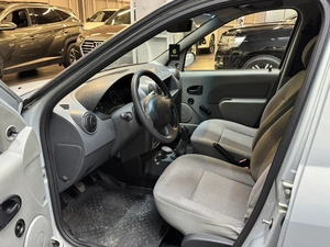 Седан Renault Logan 2008 года, 327000 рублей, Красноярск