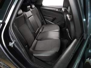 Универсал Opel Astra 2012 года, 879000 рублей, Воронеж