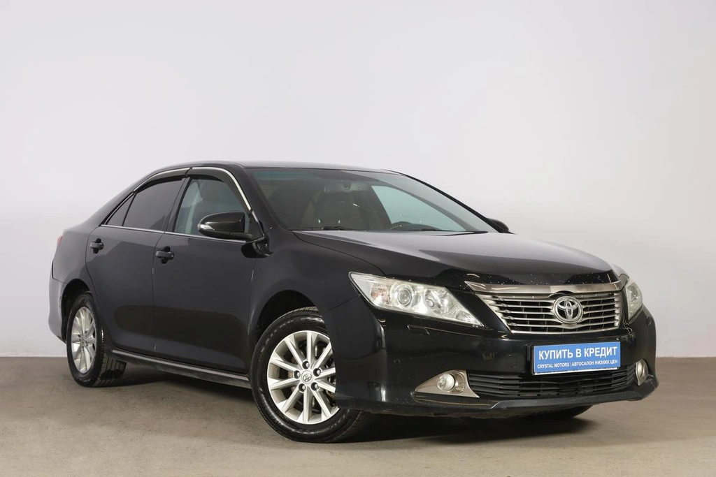 Седан Toyota Camry 2013 года, 1909000 рублей, Новосибирск