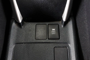 Универсал Toyota Corolla Fielder 2014 года, 1079000 рублей, Пермь