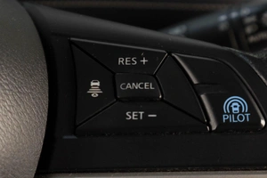 Минивэн Nissan Serena 2019 года, 2369000 рублей, Челябинск