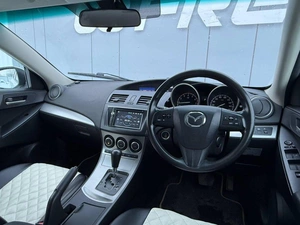 Седан Mazda Axela 2012 года, 765000 рублей, Ижевск