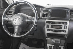 Седан Toyota Corolla 2004 года, 599000 рублей, Кемерово