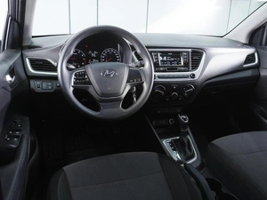 Седан Hyundai Solaris 2018 года, 1550000 рублей, Ростов-на-Дону