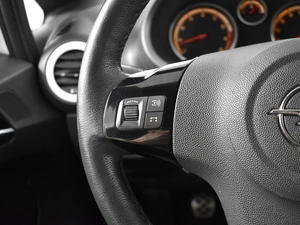 Хетчбэк Opel Corsa 2011 года, 528200 рублей, Казань