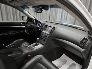 Седан Infiniti G25 2011 года, 1249000 рублей, Красноярск