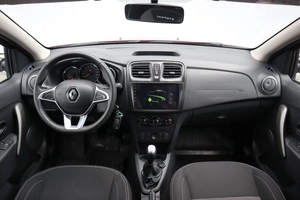 Хэтчбек Renault Sandero 2021 года, 1200000 рублей, Смоленск