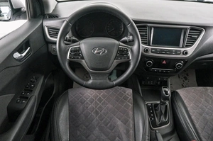 Седан Hyundai Solaris 2018 года, 1259000 рублей, Красноярск