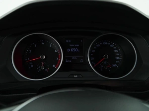 Внедорожник Volkswagen Tiguan 2019 года, 2227196 рублей, Москва