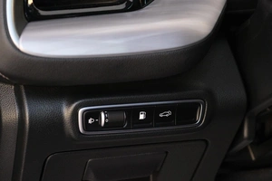 Внедорожник GAC GS8 2024 года, 3799000 рублей, Омск