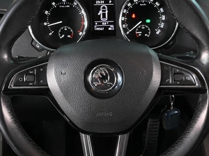 Внедорожник Skoda Yeti 2014 года, 1559000 рублей, Аксай