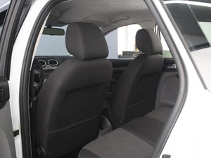 Седан Ford Focus 2010 года, 600000 рублей, Омск