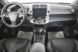 Внедорожник Toyota RAV4 2010 года, 1359000 рублей, Кемерово