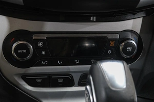 Хетчбэк Ford Focus 2013 года, 899000 рублей, Новокузнецк