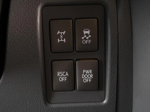 Внедорожник Lexus LX 2008 года, 2420000 рублей, Омск